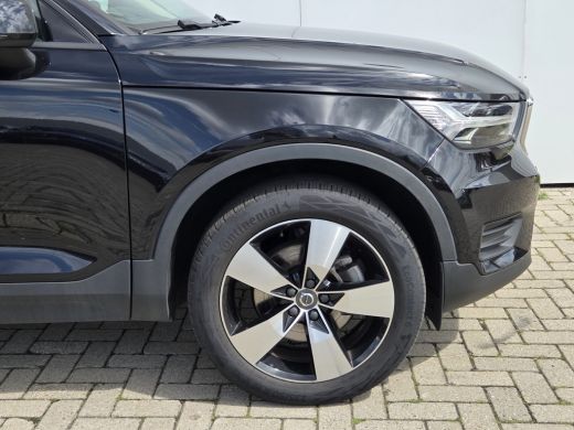 Volvo  XC40 T2 Momentum Business | 19'' | Intellisafe | Keyless | VolvoSelekt! ActivLease financial lease