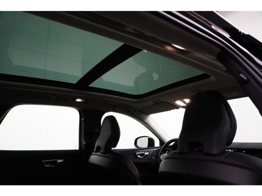 Volvo  XC60 2.0 T6 Plug-in hybrid AWD Ultimate Bright | Harman Kardon | Luchtvering | Panoramadak | ActivLease financial lease