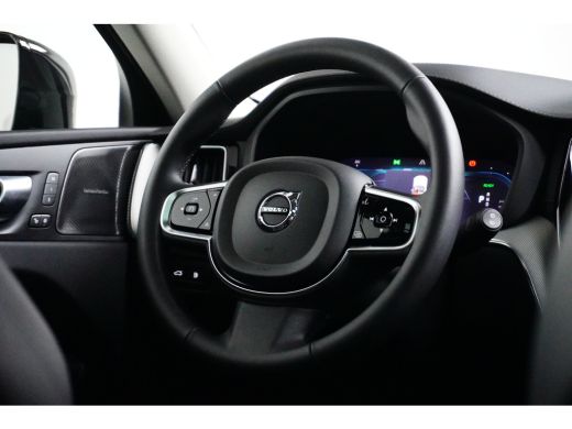 Volvo  XC60 2.0 T6 Plug-in hybrid AWD Ultimate Bright | Harman Kardon | Luchtvering | Panoramadak | ActivLease financial lease