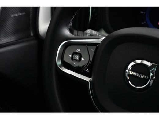 Volvo  XC60 2.0 T6 Plug-in hybrid AWD Ultimate Bright | Harman Kardon | Luchtvering | Panoramadak | ActivLease financial lease