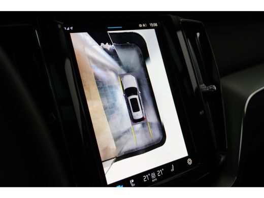 Volvo  XC60 2.0 T6 Plug-in hybrid AWD Ultimate Bright | Harman Kardon | Luchtvering | Panoramadak | ActivLease financial lease