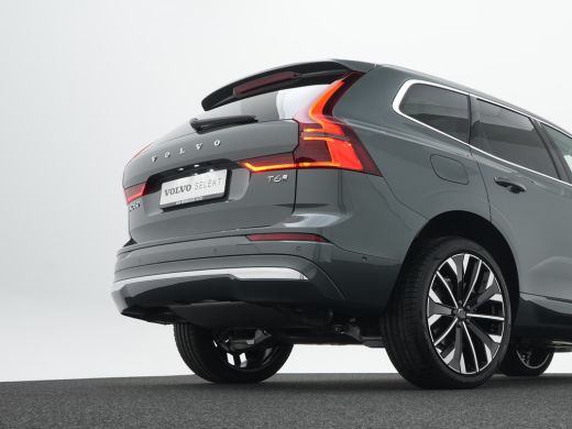 Volvo  XC60 T6 AWD Ultra Dark Luchtvering | 22" LM Velgen | B&W Audio | Trekhaak ActivLease financial lease
