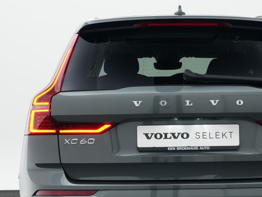 Volvo  XC60 T6 AWD Ultra Dark Luchtvering | 22" LM Velgen | B&W Audio | Trekhaak ActivLease financial lease