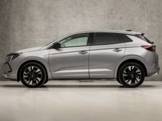 Opel Grandland 1.2 Turbo Elegance Sport Automaat (VIRTUAL COCKPIT, APPLE CARPLAY, GROOT NAVI, 360 CAMERA, SPORTS...