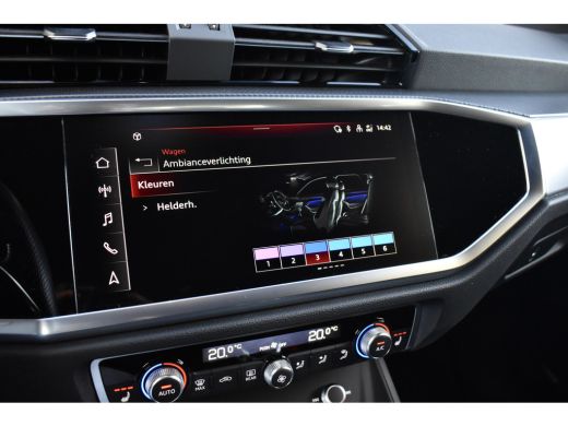 Audi Q3 45 TFSI e S Line | 360 Camera | Lederen Bekleding | Black Optic | Sfeerverlichting | 3X S-Line | ... ActivLease financial lease
