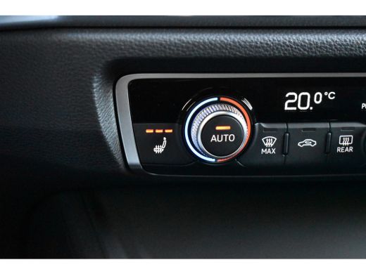 Audi Q3 45 TFSI e S Line | 360 Camera | Lederen Bekleding | Black Optic | Sfeerverlichting | 3X S-Line | ... ActivLease financial lease