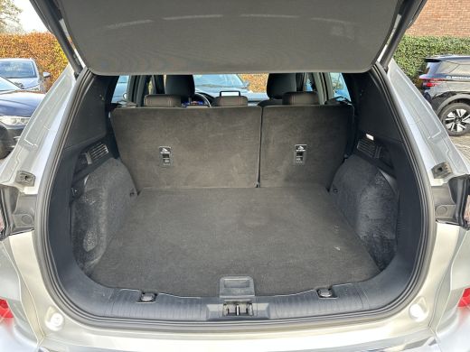 Ford Kuga 2.5 225PKPHEV ST-Line AUTOMAAT | STOEL-, STUUR-, VOORRUIT- EN ACHTERBANK VERWARMD| NAVIGATIE| CAM... ActivLease financial lease