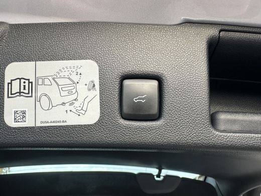 Ford Kuga 2.5 225PKPHEV ST-Line AUTOMAAT | STOEL-, STUUR-, VOORRUIT- EN ACHTERBANK VERWARMD| NAVIGATIE| CAM... ActivLease financial lease