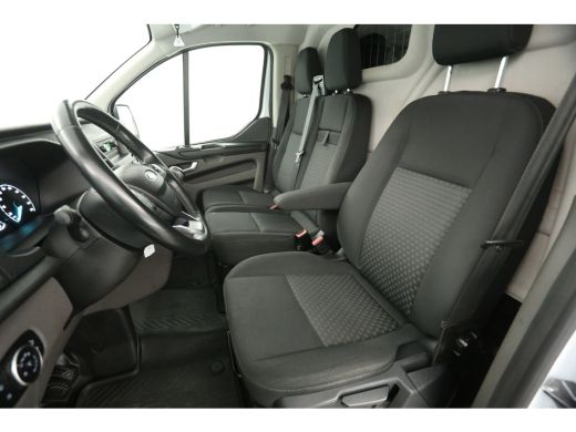 Ford Transit Custom 280 2.0 TDCI L1H1 Trend | Airco | Cruise | 3-Zits | Parkeersens. | Stoelverw. | Trekhaak ActivLease financial lease