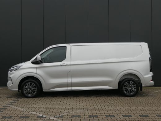 Ford Transit Custom 300 2.0 TDCI 170pk Automaat L2H1 Limited | Elektrisch Inklapbare Trekhaak | 360 Camera | Driver A... ActivLease financial lease