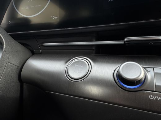 Hyundai Kona 1.6 GDI HEV Comfort Smart | 4.000,- korting! | Uit voorraad leverbaar! | Cruise Control | Navigat... ActivLease financial lease