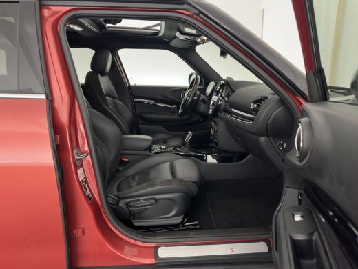 Mini Clubman 2.0 Cooper S ALL4 Premier Plus JCW (INCL-BTW) Aut * PANO | LUXURY-LEATHER | FULL-LED | HEATED-SPO... ActivLease financial lease