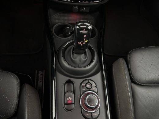 Mini Clubman 2.0 Cooper S ALL4 Premier Plus JCW (INCL-BTW) Aut * PANO | LUXURY-LEATHER | FULL-LED | HEATED-SPO... ActivLease financial lease