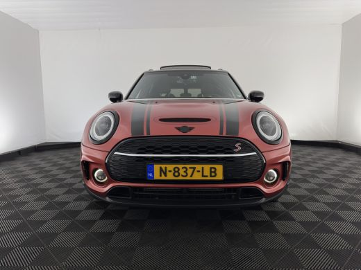 Mini Clubman 2.0 Cooper S ALL4 Premier Plus JCW (INCL-BTW) Aut * PANO | LUXURY-LEATHER | FULL-LED | HEATED-SPO... ActivLease financial lease