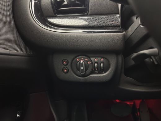 Mini Clubman 2.0 Cooper S ALL4 Premier Plus JCW (INCL-BTW) Aut * PANO | LUXURY-LEATHER | FULL-LED | HEATED-SPO... ActivLease financial lease
