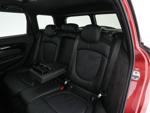 Mini Clubman 2.0 Cooper S ALL4 Premier Plus JCW (INCL-BTW) Aut * PANO | LEATHER | FULL-LED | HEATED-SPORTSEATS... ActivLease financial lease