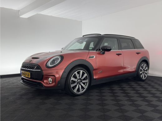 Mini Clubman 2.0 Cooper S ALL4 Premier Plus JCW (INCL-BTW) Aut * PANO | LUXURY-LEATHER | FULL-LED | HEATED-SPO... ActivLease financial lease