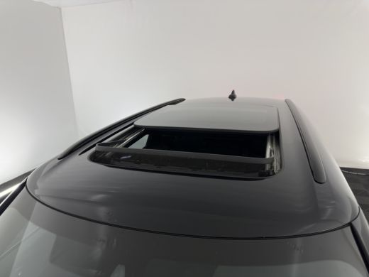 Mini Clubman 2.0 Cooper S ALL4 Premier Plus JCW (INCL-BTW) Aut * PANO | LUXURY-LEATHER | FULL-LED | HEATED-SPO... ActivLease financial lease