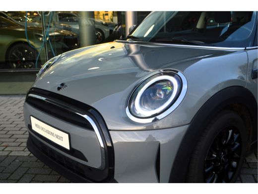 Mini One One / Essential / LED / Navigatie / Airconditioning / Cruise Control ActivLease financial lease