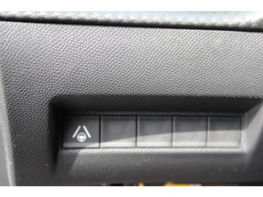 Peugeot e-2008 GT - Electric | Advanced Active Safety Brake met camera en radar | Climate Control | Elektrisch v... ActivLease financial lease