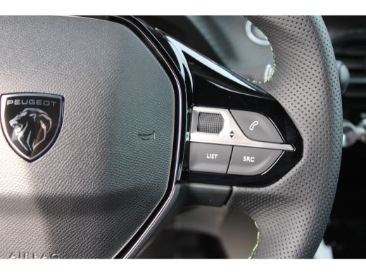 Peugeot e-2008 GT - Electric | Advanced Active Safety Brake met camera en radar | Climate Control | Elektrisch v... ActivLease financial lease