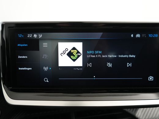 Peugeot e-208 GT | 8 jaar fabrieksgarantie of 160.000 kilometer op het accupakket | Adaptieve cruise control me... ActivLease financial lease