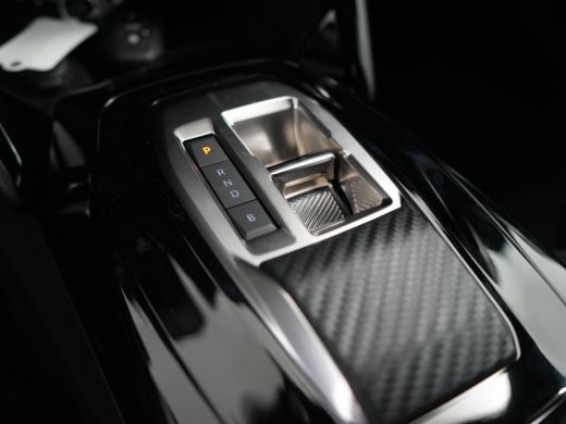 Peugeot e-208 GT | 8 jaar fabrieksgarantie of 160.000 kilometer op het accupakket | Adaptieve cruise control me... ActivLease financial lease