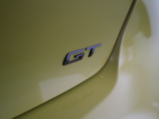 Peugeot e-208 GT | 8 jaar fabrieksgarantie of 160.000 kilometer op het accupakket | Adaptieve cruise control me... ActivLease financial lease