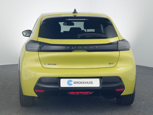 Peugeot e-208 GT | 8 jaar fabrieksgarantie of 160.000 kilometer op het accupakket | Adaptieve cruise control me... ActivLease financial lease