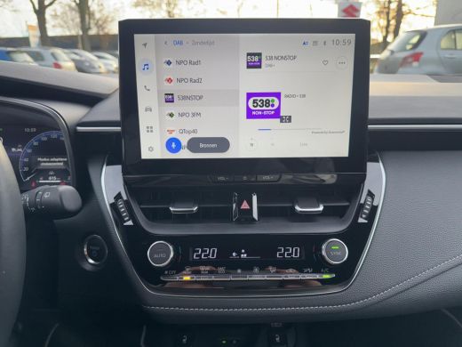 Toyota Corolla Touring Sports Hybrid 140 Dynamic | 06-10141018 Voor meer informatie ActivLease financial lease