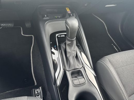 Toyota Corolla Touring Sports Hybrid 140 Dynamic | 06-10141018 Voor meer informatie ActivLease financial lease