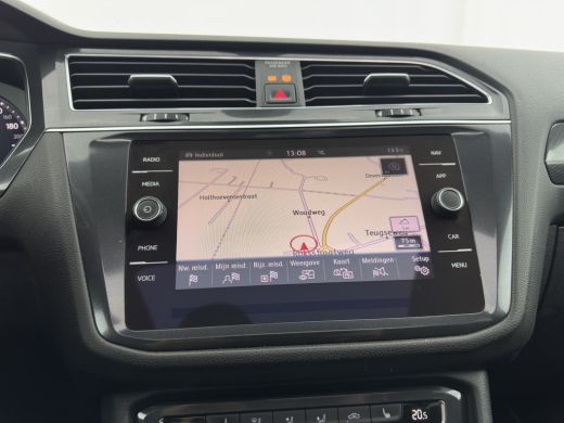 Volkswagen Tiguan Allspace 1.5 TSI R-line Highline Business (7-Pers.) (INCL-BTW) Aut * PANO | NAVI-FULLMAP | XENON | ALCANTA... ActivLease financial lease