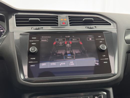 Volkswagen Tiguan Allspace 1.5 TSI R-line Highline Business (7-Pers.) (INCL-BTW) Aut * PANO | NAVI-FULLMAP | XENON | ALCANTA... ActivLease financial lease