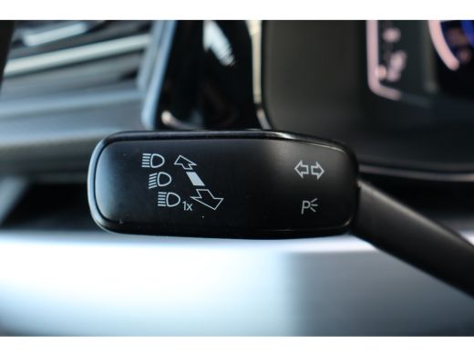 Volkswagen Transporter 149PK 2.0 TDI L1H1 28 Bulli | Achteruitrijcamera | Cruise control adaptief | Vermoeidheids herken... ActivLease financial lease