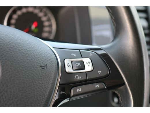 Volkswagen Transporter 2.0 TDI L2 H1 150pk DC 4-Motion Automaat Airco Led Trekhaak Camera ActivLease financial lease