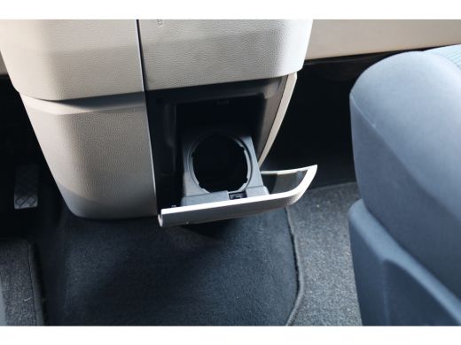 Volkswagen Transporter 2.0 TDI L2 H1 150pk DC 4-Motion Automaat Airco Led Trekhaak Camera ActivLease financial lease