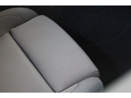 Volvo  EX40 Single Motor 238PK Business Edition 70kWh Driver Assist Pack | Climate Pack |  19" 5-spaaks gloss... ActivLease financial lease