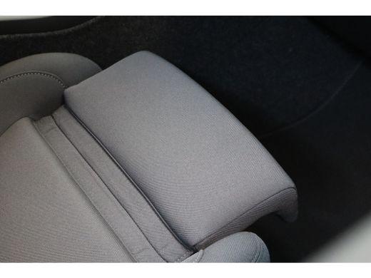 Volvo  EX40 Single Motor 238PK Business Edition 70kWh Driver Assist Pack | Climate Pack |  19" 5-spaaks gloss... ActivLease financial lease