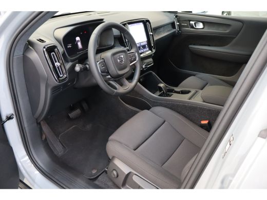 Volvo  EX40 Single Motor 238PK Business Edition 70kWh Driver Assist Pack | Climate Pack |  19" 5-spaaks gloss... ActivLease financial lease