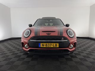 Mini Clubman 2.0 Cooper S ALL4 Premier Plus JCW (INCL-BTW) Aut * PANO | LUXURY-LEATHER | FULL-LED | HEATED-SPO...