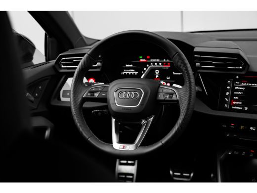 Audi A3 Sportback 30 TFSI S edition Camera achter | Trekhaak | Elek. stoel | Stoelverw. voor | Matrix LED... ActivLease financial lease