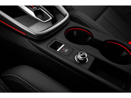 Audi A3 Sportback 30 TFSI S edition Camera achter | Trekhaak | Elek. stoel | Stoelverw. voor | Matrix LED... ActivLease financial lease