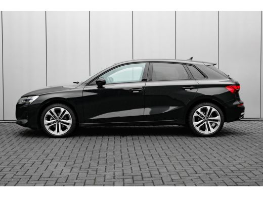 Audi A3 Sportback 30 TFSI S edition Camera achter | Trekhaak | Elek. stoel | Stoelverw. voor | Matrix LED... ActivLease financial lease