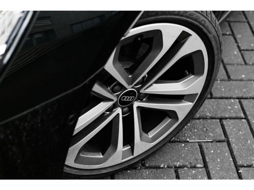 Audi A3 Sportback 30 TFSI S edition Camera achter | Trekhaak | Elek. stoel | Stoelverw. voor | Matrix LED... ActivLease financial lease