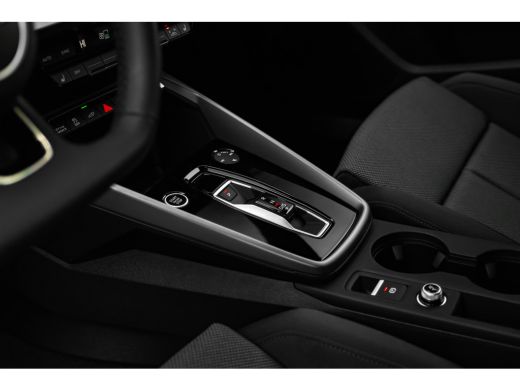 Audi A3 Sportback 40 TFSI e Advanced edition Camera achter | Elek. stoel | Dode hoek | Stoelverw. voor | ... ActivLease financial lease