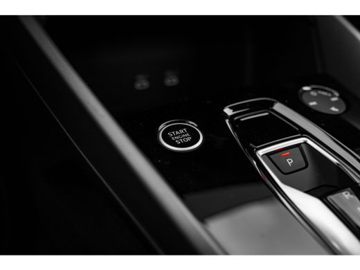 Audi A3 Sportback 40 TFSI e Advanced edition Camera achter | Elek. stoel | Dode hoek | Stoelverw. voor | ... ActivLease financial lease