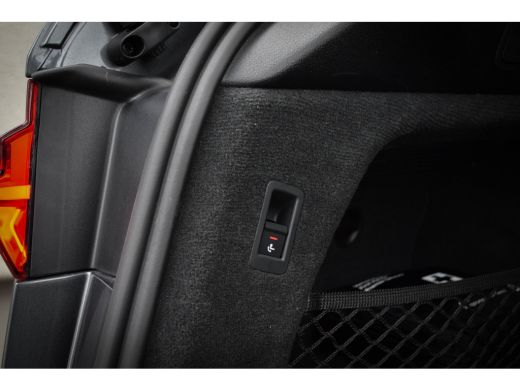 Audi A6 Avant 55 TFSI e Competition Quattro / 2x S-line/ Standkachel/ Head-Up Display/ Panoramadak/ Trekh... ActivLease financial lease