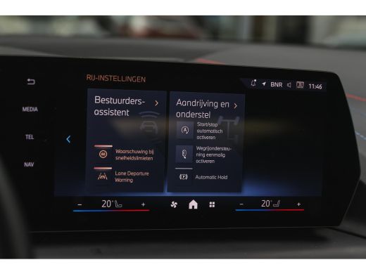 BMW 1 Serie 120 M Sport Automaat / Sportstoelen / Achteruitrijcamera / M Adaptief onderstel / Comfort Access ... ActivLease financial lease