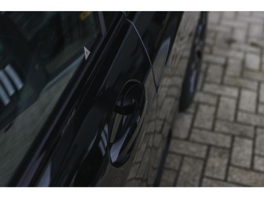 BMW 1 Serie 120 M Sport Automaat / Sportstoelen / Achteruitrijcamera / M Adaptief onderstel / Comfort Access ... ActivLease financial lease