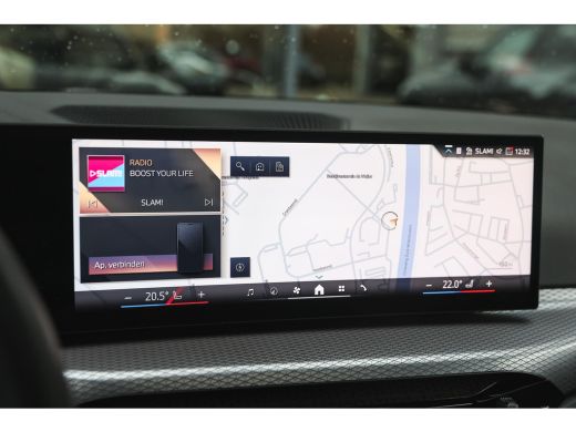 BMW 3 Serie Touring 320i M Sport Automaat / Panoramadak / Trekhaak / Sportstoelen / M Sportonderstel / Achter... ActivLease financial lease